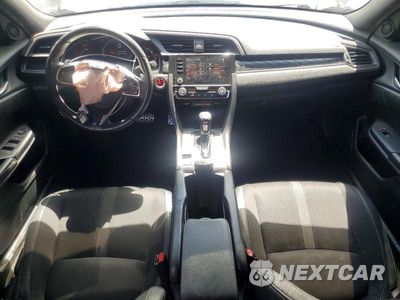 Zdjęcie 8 z 12 samochodu: 2019 HONDA CIVIC SPORT VIN:19XFC2F86KE037803 - miniatura