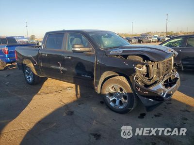 Czwarte zdjęcie samochodu z boku: 2019 RAM 1500 BIG HORN/LONE STAR VIN:1C6SRFFTXKN895531 - miniatura
