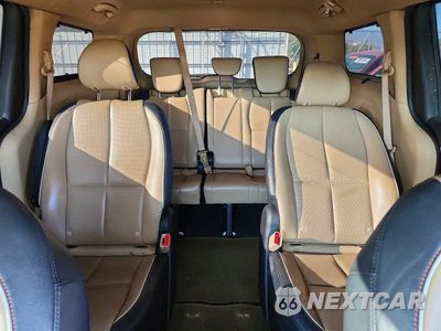 Zdjęcie 10 z 13 samochodu: 2015 KIA SEDONA EX VIN:KNDMC5C19F6034180 - miniatura