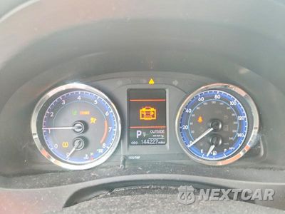 Zdjęcie 9 z 12 samochodu: 2018 TOYOTA COROLLA LE VIN:5YFBURHE5JP842972 - miniatura