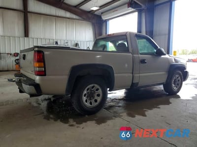 Trzecie zdjęcie samochodu z tyłu: 2005 GMC NEW SIERRA C1500 VIN:1GTEC14X55Z323781 - miniatura