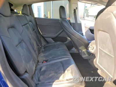 Zdjęcie 10 z 12 samochodu: 2022 TESLA MODEL Y VIN:7SAYGAEE2NF520558 - miniatura