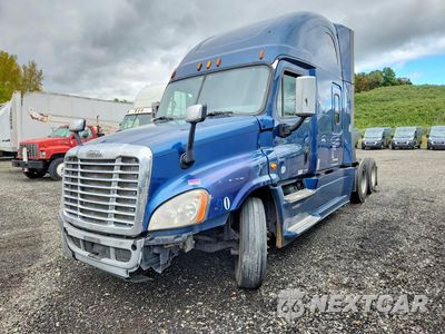 2015 FREIGHTLINER CASCADIA SEMI TRUCK 3AKJGLD5XFSGF2280 - główne zdjęcie licytacji z USA - miniatura