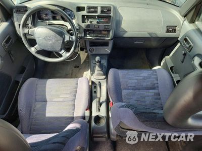 Zdjęcie 8 z 12 samochodu: 1997 TOYOTA RAV4 BASE VIN:JT3GP10V5V7019593 - miniatura