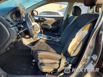 Zdjęcie 7 z 13 samochodu: 2019 NISSAN SENTRA S VIN:3N1AB7AP6KY369007 - miniatura