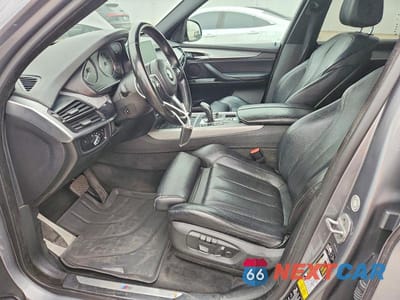 Zdjęcie 7 z 13 samochodu: 2014 BMW X5 XDRIVE35I VIN:5UXKR0C59E0C26469 - miniatura