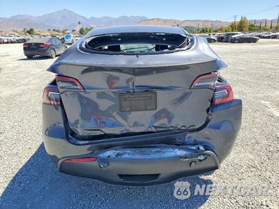 Zdjęcie 6 z 13 samochodu: 2023 TESLA MODEL Y VIN:7SAYGDEE6PA196953 - miniatura