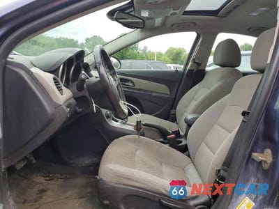 Zdjęcie 7 z 12 samochodu: 2014 CHEVROLET CRUZE LT VIN:1G1PC5SBXE7464843 - miniatura