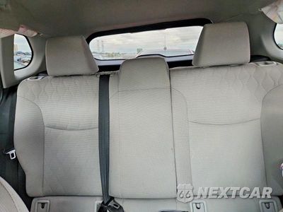 Zdjęcie 10 z 13 samochodu: 2024 TOYOTA COROLLA CROSS L VIN:7MUAAAAG0RV085442 - miniatura