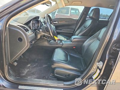 Zdjęcie 7 z 13 samochodu: 2019 CHRYSLER 300 LIMITED VIN:2C3CCAKG1KH528816 - miniatura