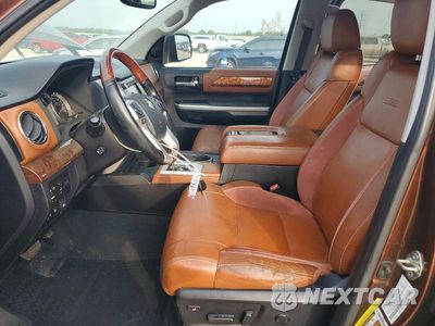 Zdjęcie 7 z 12 samochodu: 2016 TOYOTA TUNDRA 1794 EDITION VIN:5TFAW5F10GX530129 - miniatura