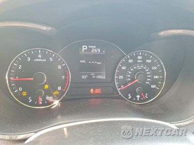Zdjęcie 9 z 13 samochodu: 2017 KIA FORTE LX VIN:3KPFK4A79HE088363 - miniatura