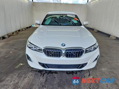 Piąte zdjęcie samochodu w środku: 2026 BMW 330XI VIN:3MW89CW00T8G53341 - miniatura
