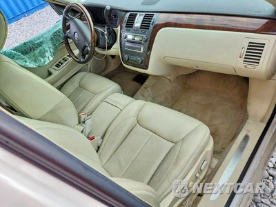 Zdjęcie 8 z 12 samochodu: 2009 CADILLAC DTS BASE VIN:1G6KD57YX9U106888 - miniatura
