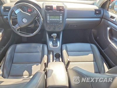 Zdjęcie 8 z 12 samochodu: 2009 VOLKSWAGEN JETTA SE VIN:3VWRZ71K19M061550 - miniatura