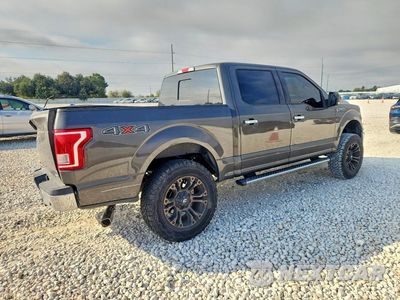 Trzecie zdjęcie samochodu z tyłu: 2016 FORD F150 SUPERCREW VIN:1FTEW1EF1GKF96922 - miniatura
