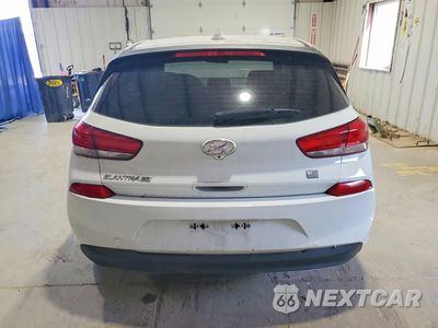 Zdjęcie 6 z 12 samochodu: 2018 HYUNDAI ELANTRA GT BASE VIN:KMHH35LE9JU068530 - miniatura