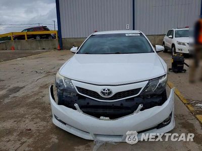 Piąte zdjęcie samochodu w środku: 2014 TOYOTA CAMRY SE V6 VIN:4T1BK1FK1EU025857 - miniatura