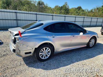 Trzecie zdjęcie samochodu z tyłu: 2026 TOYOTA CAMRY LE VIN:4T1DAACK9TU768795 - miniatura