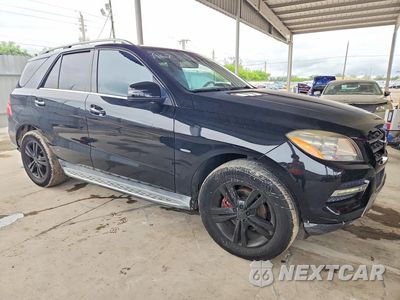 Czwarte zdjęcie samochodu z boku: 2012 MERCEDES-BENZ ML 350 4MATIC VIN:4JGDA5HB0CA010619 - miniatura