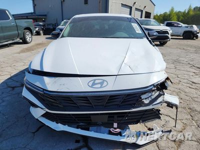 Piąte zdjęcie samochodu w środku: 2026 HYUNDAI ELANTRA SEL SPORT PREMIUM VIN:KMHLS4DG9TU185650 - miniatura