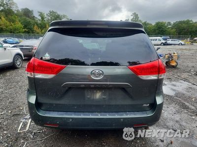 Zdjęcie 6 z 13 samochodu: 2013 TOYOTA SIENNA XLE 8-PASSENGER VIN:5TDYK3DC7DS382727 - miniatura