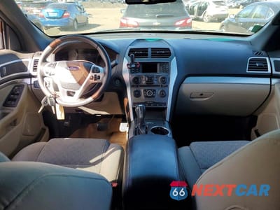 Zdjęcie 8 z 13 samochodu: 2015 FORD EXPLORER XLT VIN:1FM5K8D85FGA81622 - miniatura