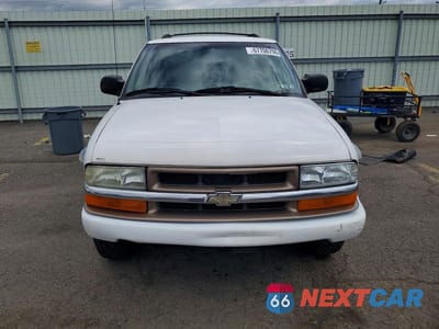 Piąte zdjęcie samochodu w środku: 2003 CHEVROLET BLAZER VIN:1GNDT13X03K174688 - miniatura