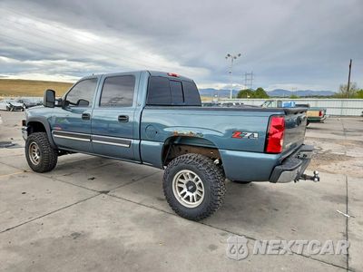 Drugie zdjęcie samochodu z przodu: 2006 CHEVROLET SILVERADO K1500 VIN:2GCEK13N861327871 - miniatura