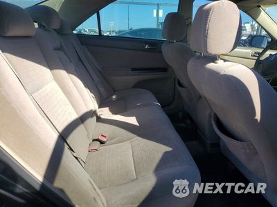Zdjęcie 10 z 12 samochodu: 2006 TOYOTA CAMRY LE VIN:4T1BE32K46U650845 - miniatura