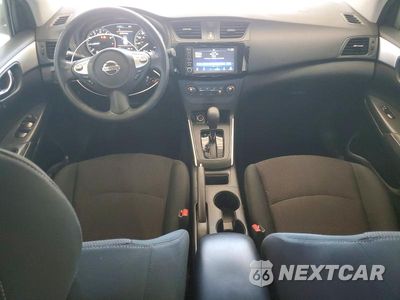 Zdjęcie 8 z 12 samochodu: 2019 NISSAN SENTRA S VIN:3N1AB7AP7KY446466 - miniatura