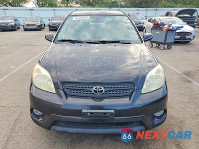 Piąte zdjęcie samochodu w środku: 2005 TOYOTA MATRIX XR VIN:2T1KR32E65C394013 - miniatura
