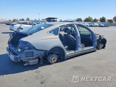 Trzecie zdjęcie samochodu z tyłu: 2024 HONDA ACCORD TOURING HYBRID VIN:1HGCY2F88RA036655 - miniatura