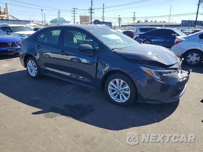 Czwarte zdjęcie samochodu z boku: 2025 TOYOTA COROLLA HYBRID LE VIN:JTDBCMFE8S3106370 - miniatura