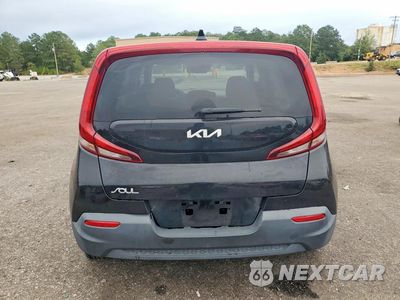 Zdjęcie 6 z 12 samochodu: 2022 KIA SOUL LX VIN:KNDJ23AU6N7177183 - miniatura