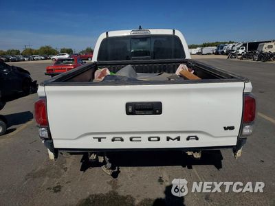 Zdjęcie 6 z 13 samochodu: 2021 TOYOTA TACOMA TRD OFF-ROAD VIN:3TMDZ5BNXMM118931 - miniatura