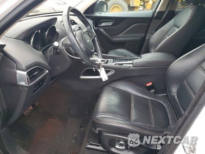 Zdjęcie 7 z 13 samochodu: 2020 JAGUAR F-PACE PRESTIGE VIN:SADCK2FX3LA630637 - miniatura