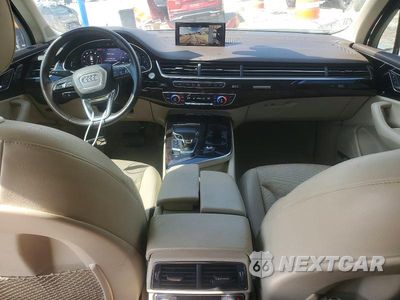 Zdjęcie 8 z 13 samochodu: 2019 AUDI Q7 PREMIUM PLUS VIN:WA1LAAF74KD010489 - miniatura