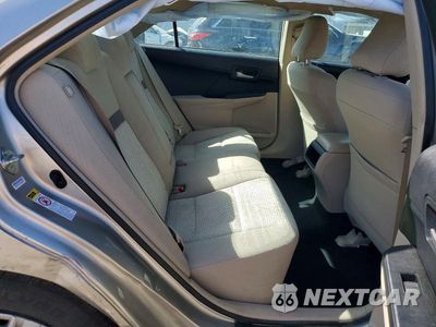 Zdjęcie 10 z 12 samochodu: 2014 TOYOTA CAMRY LE VIN:4T4BF1FK3ER437188 - miniatura