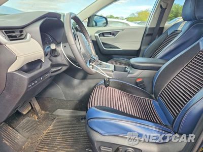 Zdjęcie 7 z 12 samochodu: 2025 TOYOTA RAV4 XLE VIN:2T3P1RFVXSW580620 - miniatura