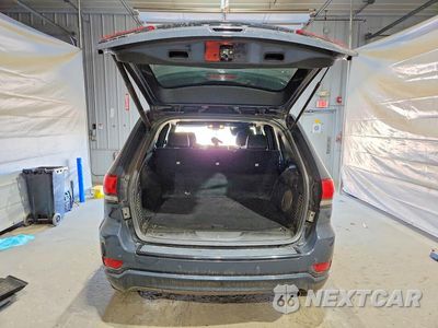 Zdjęcie 6 z 14 samochodu: 2018 JEEP GRAND CHEROKEE LAREDO VIN:1C4RJFAG2JC249872 - miniatura