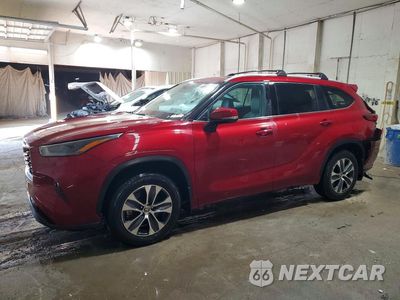 2022 TOYOTA HIGHLANDER XLE 5TDHZRBH7NS170005 - główne zdjęcie licytacji z USA - miniatura
