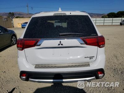 Zdjęcie 6 z 13 samochodu: 2017 MITSUBISHI OUTLANDER GT VIN:JA4JZ4AX7HZ059223 - miniatura