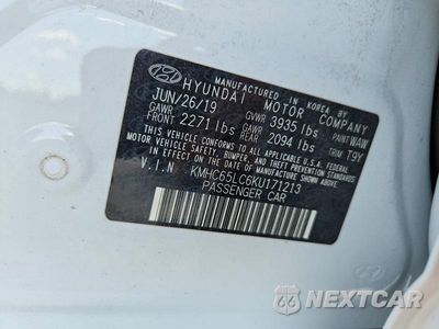 Zdjęcie 13 z 13 samochodu: 2019 HYUNDAI IONIQ BLUE VIN:KMHC65LC6KU171213 - miniatura