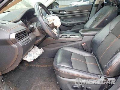 Zdjęcie 7 z 12 samochodu: 2020 NISSAN ALTIMA SR VIN:1N4BL4CW4LN321544 - miniatura