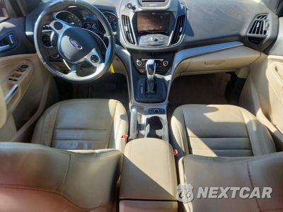 Zdjęcie 8 z 14 samochodu: 2015 FORD ESCAPE SE VIN:1FMCU0GX7FUA87235 - miniatura