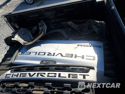 Zdjęcie 12 z 13 samochodu: 2022 CHEVROLET SILVERADO K2500 CUSTOM VIN:1GC4YME79NF226310 - miniatura