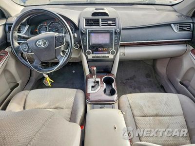 Zdjęcie 8 z 13 samochodu: 2014 TOYOTA CAMRY XLE VIN:4T4BF1FK7ER363340 - miniatura