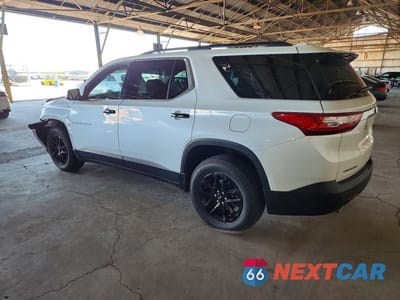 Drugie zdjęcie samochodu z przodu: 2021 CHEVROLET TRAVERSE LT VIN:1GNERGKW7MJ267701 - miniatura