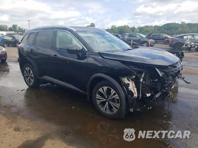 Czwarte zdjęcie samochodu z boku: 2023 NISSAN ROGUE SV VIN:5N1BT3BB6PC927167 - miniatura